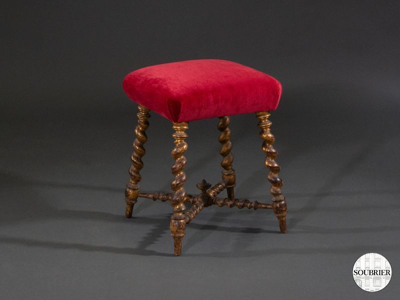 Tabouret en bois torsadé